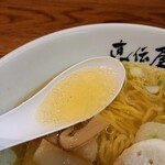 札幌ラーメン 直伝屋 - スープ
