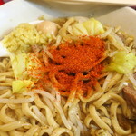 ラーメン二郎 - 一味投下～♪