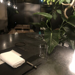 Alternative - 店内