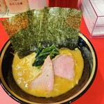 横浜家系総本山 吉村家直系店 ラーメン内田家 - 