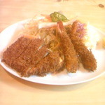 キッチン竹乃子 - とんかつ エビフライ