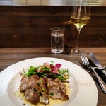 創作イタリアン Gemelli - ワインとスペイン産豚肉のタリアータ ゴルゴンゾーラクリーム♪