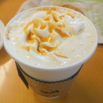 スターバックス・コーヒー - キャラメル ホワイト モカ（S）…430円