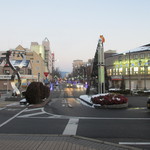 招福樓 - 八日市駅の目の前の街並み