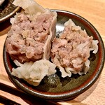 中華蕎麦 とみ田 - 焼売中身