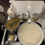 カレーの店ボンベイ - ボンベイキーマゆるめ、たまご