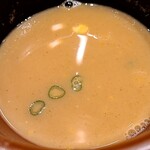 中華蕎麦 とみ田 - スープ割接写