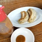 麺屋 愛心 - ジャンボ餃子　味噌ダレ