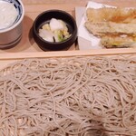 Jinenjoan - 天ぷら蕎麦1380円（税込）