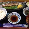 魚屋直営すし食堂 魚まる