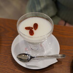 딩타이펑 에스파루 센다이점 - 아몬드 두부