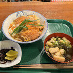マクサうどん - かつ丼&うどん出汁のスープ