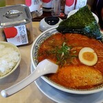 丸源ラーメン - とんこつ赤へチェンジしたランチ