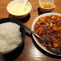 四川料理 龍の子 - 麻婆豆腐ランチ