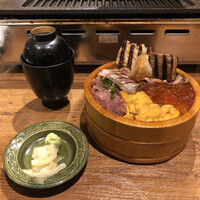 焼うお いし川 - 築地最強の炙り丼