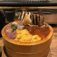 焼うお いし川 - 築地最強の炙り丼 4,279円（税込）