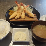 東京オイスターバー＆カフェ - 海老フライ定食