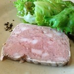 ビストロモンマルトル - 島豚の田舎風パテ