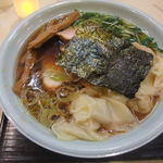 飯田商店 - チャーシューワンタン麺