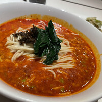 中国料理 四川 - 担々麺、辛め、胡麻多め。