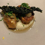 ラ・ファソン 古賀 - 鱈白子と牡蠣のムニエル 焦がしバター風味 ムール貝、キクイモのピューレ 大好きな白子の牡蠣。白子がこんがり、としてトロトロ。 牡蠣も美味しい。菊芋のソースも合う。