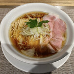 成城青果 - 醤油そば(中)