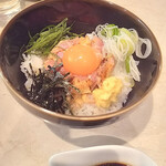 華壱 - 鶏たたき丼