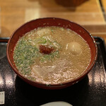 ちゃぶ屋 とんこつらぁ麺 チャブトン - 夜とんらぁ麺 910円