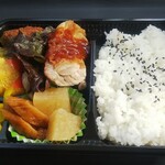 スナック喫茶 礎 - 弁当 (税込)600円 ※角度を変えて(2022.01.28)