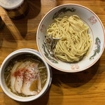 幻の中華そば加藤屋 にぼ次朗 - つけ麺 にぼ次朗(200㌘) 900円