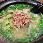 精龍苑ナラワ - 塩ベースの鶏ガラのスープであります。
