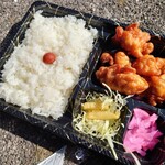 お弁当のまんぷく - 令和4年1月
からあげ弁当 320円