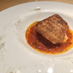 テアトロ ディ マッサ - すごく美味しかった！キンキのパリふわ焼き、酸味のあるトマトとセージとオリーブオイルとマッシュポテトのソース。ソースが激うま。シェフ天才。