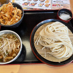 Kyuubee Ya - つけ汁ランチ(肉汁うどん+ミニかき揚げ丼)  ¥759