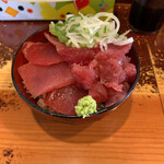 地鶏らーめん ちきん - 中落ちマグロ丼