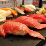 すしざんまい - デカねた5貫