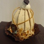 Patisserie Monsieur M - 創業以来の人気NO１のムッシュ（400円）