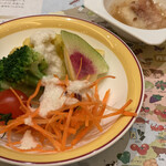 Gurando Nikko Awaji - 淡路産のお野菜に玉ねぎドレッシング。