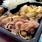 Oniku No Isshin - ・甘辛い味付けのバラ肉と白菜がたっぷり