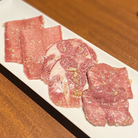 焼肉冷麺 ユッチャン 北新地店 - 