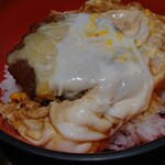 名代 富士そば - 富士そば　ミニチーズメンチカツ丼アップ