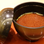 寿司英 - 赤出汁(蜆)