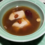 仁修樓 - 雛鳥の紹興酒蒸し煮　紹興酒と人参のスープ　山椒風味