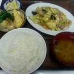 Kujiyaku - 野菜炒め定食（大盛）750円