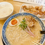 彩色ラーメン きんせい総本家 夢風 - 
