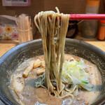 にぼしらーめん88 - でら煮干しラーメン(並)