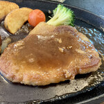 caffe Girasole - デミとジンジャーソースが混ざるのは´д` ;