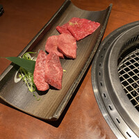 蕃 YORONIKU - 