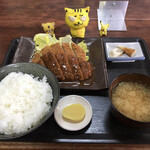 掬水 - トンカツ定食　650円(税込)