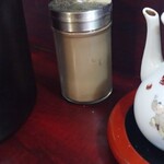 進来軒 - 胡椒入れ